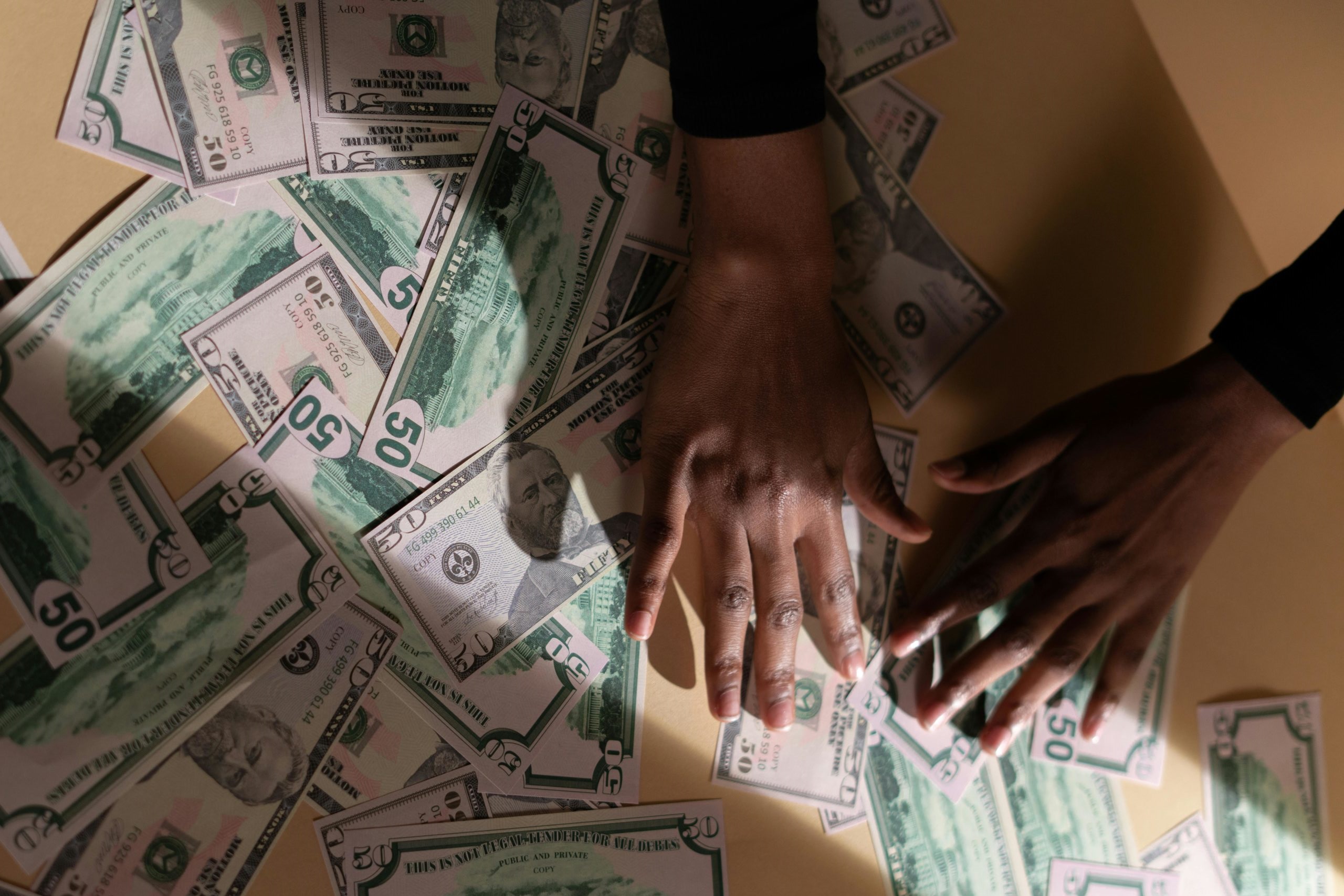 You are currently viewing Distribution cachée de bénéfices – Comptes courants d’actif des associés de sociétés de capitaux